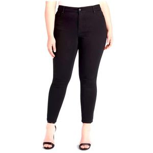 NWT Jessica Simpson Plus Sized Skinny Jeans